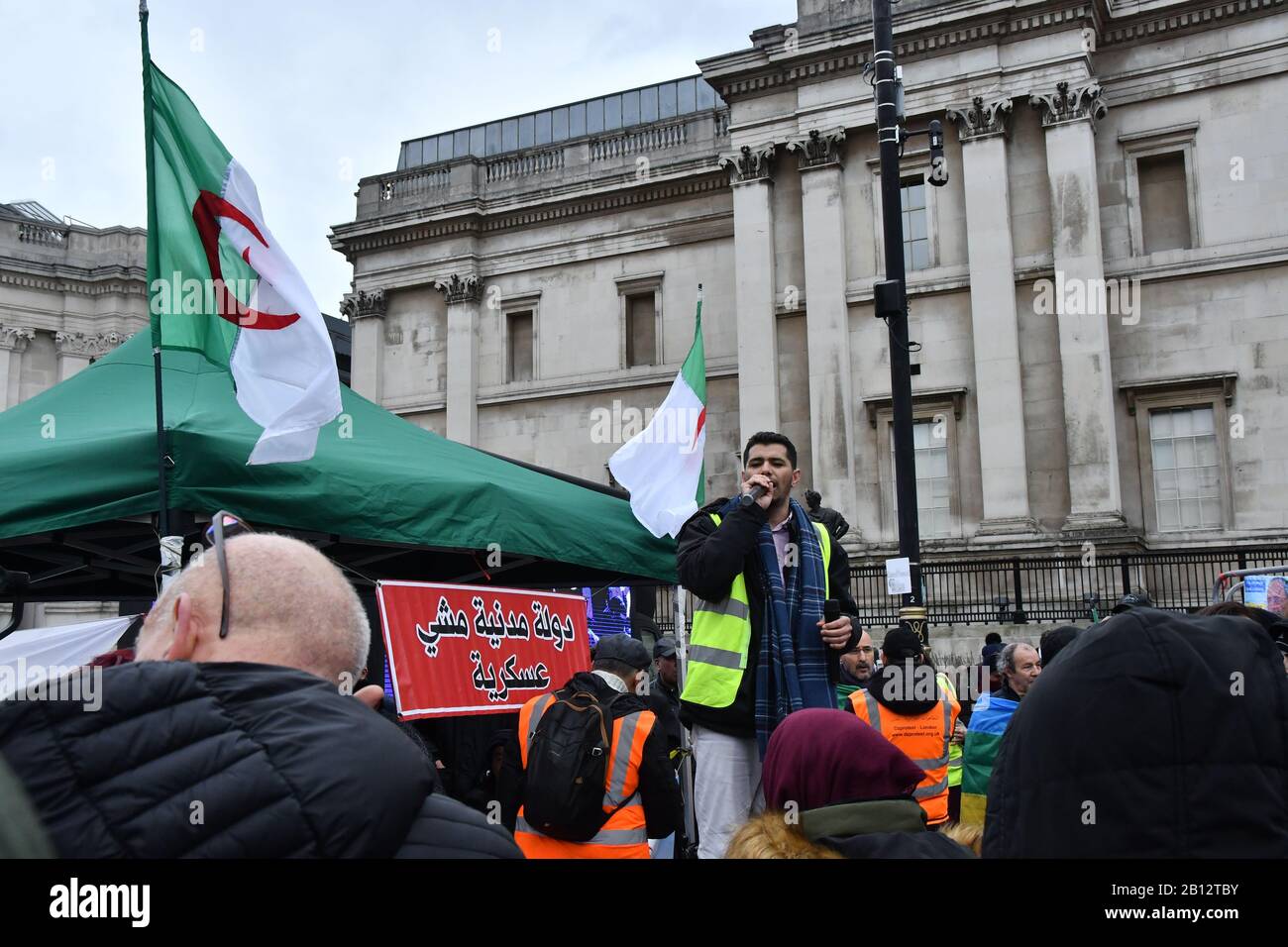 Londres, Royaume-Uni. 22 février 2020. Hirak (mouvement) un an plus loin, le mouvement de protestation algérien, les manifestants exigent un changement assez de colonialisme tout au long de l'histoire, Un an de protestation pacifique continue à Londres, au Royaume-Uni. Crédit: Capital Photo/Alay Live News Banque D'Images