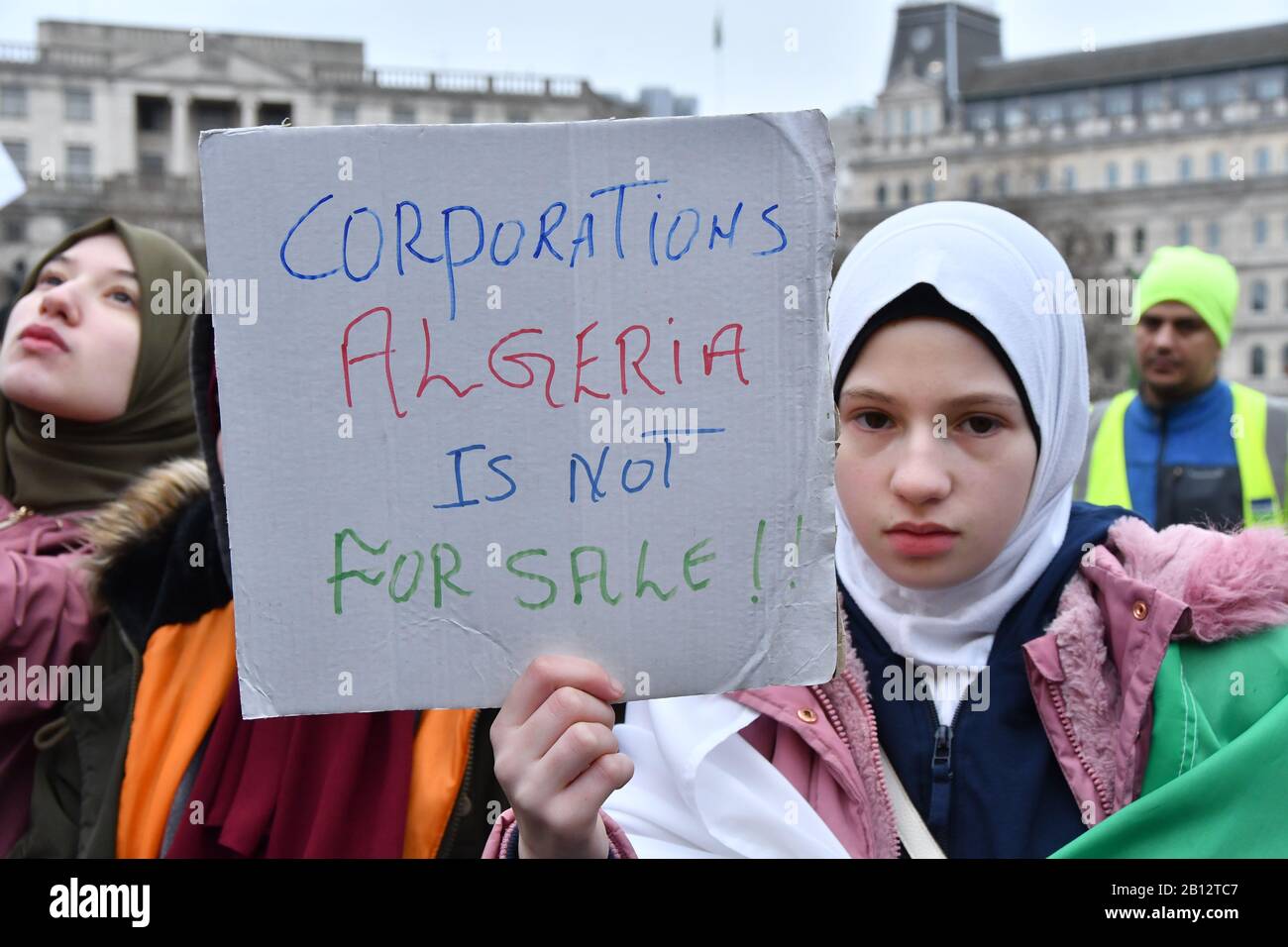 Londres, Royaume-Uni. 22 février 2020. Hirak (mouvement) un an plus loin, le mouvement de protestation algérien, les manifestants exigent un changement assez de colonialisme tout au long de l'histoire, Un an de protestation pacifique continue à Londres, au Royaume-Uni. Crédit: Capital Photo/Alay Live News Banque D'Images