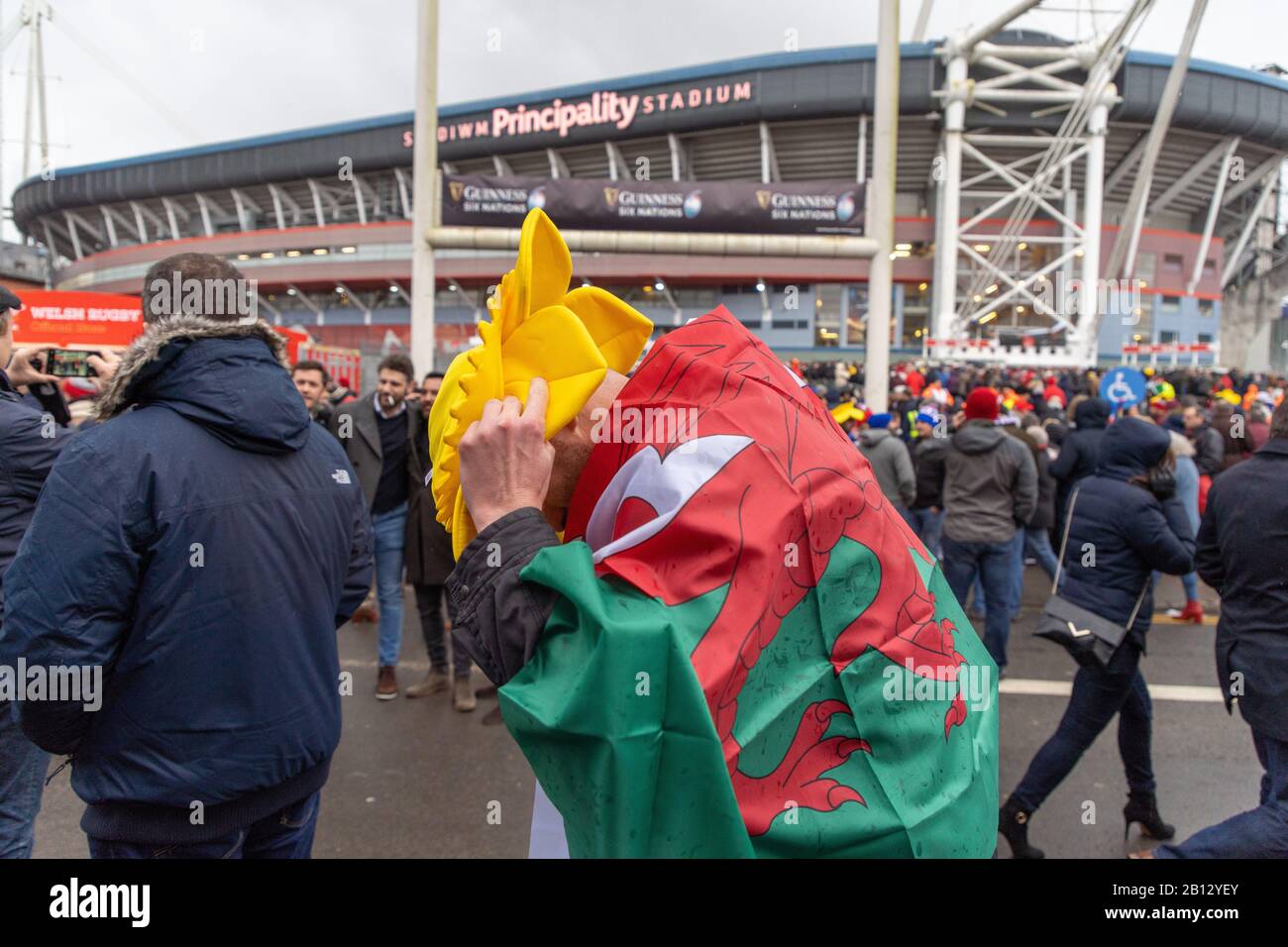 Principauté Stadium, Cardiff, Pays De Galles, Royaume-Uni. 22 février 2020. Six nations Rugby, France et Pays de Galles fans avant les jours de six nations affrontement où la France continue de chainer le Grand Chelem. Crédit: Haydn Denman/Alay Live News Banque D'Images