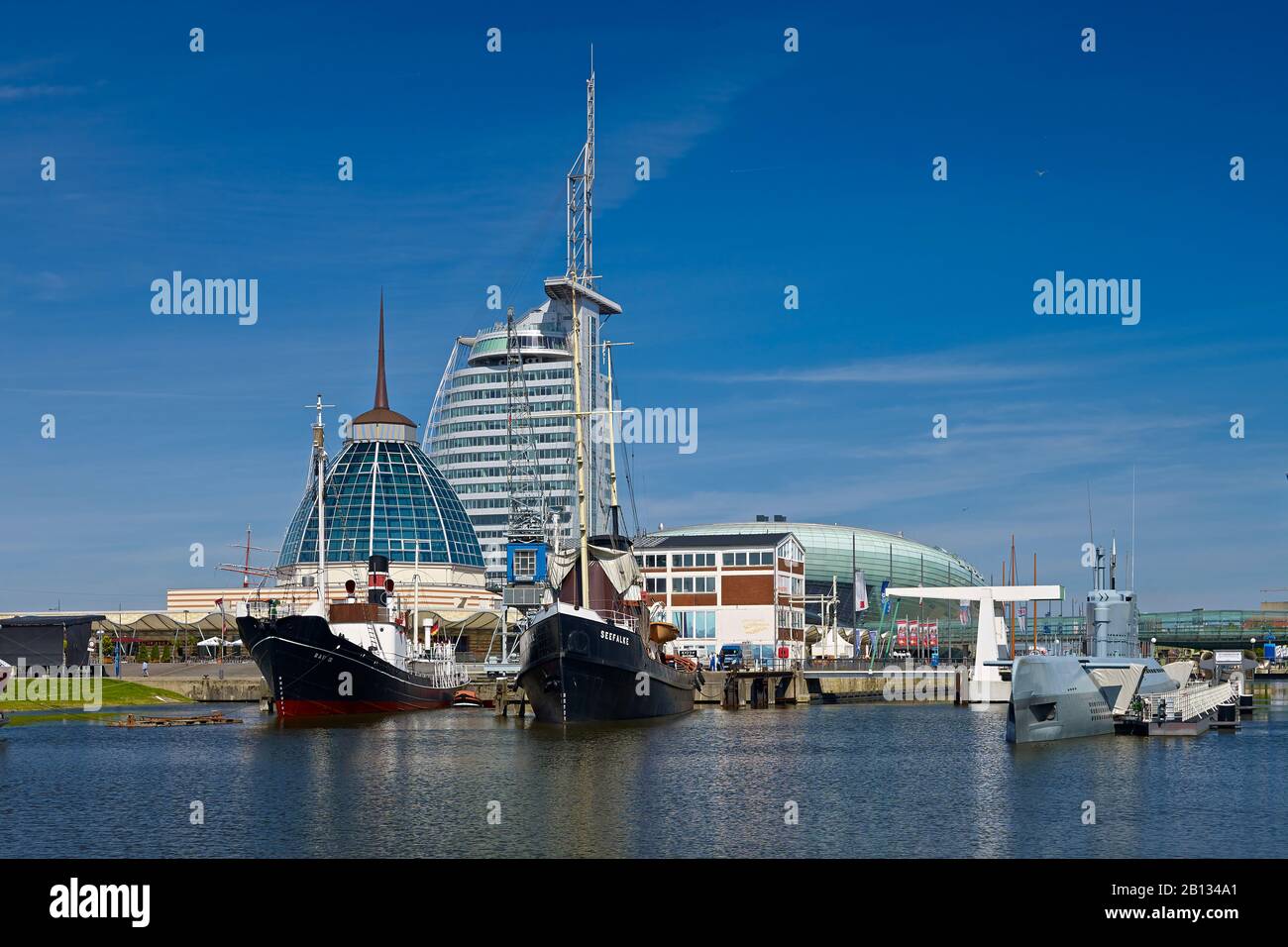 Port musée avec Atlantic Sail City et Mediterraneo, Bremerhaven, Bremen, Allemagne Banque D'Images