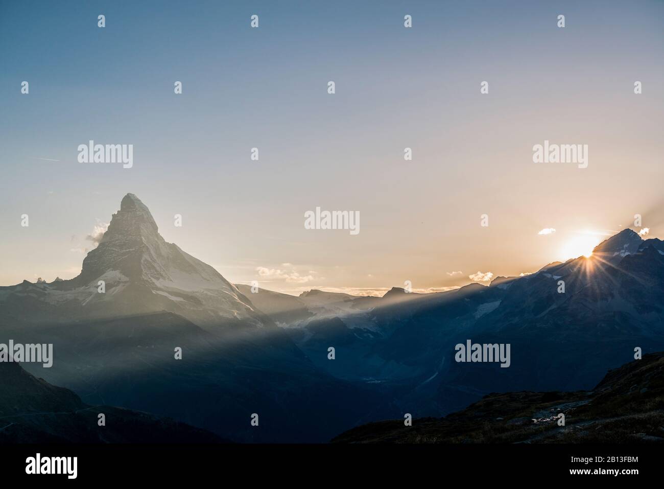 Le Matterhorn au coucher du soleil, Suisse Banque D'Images