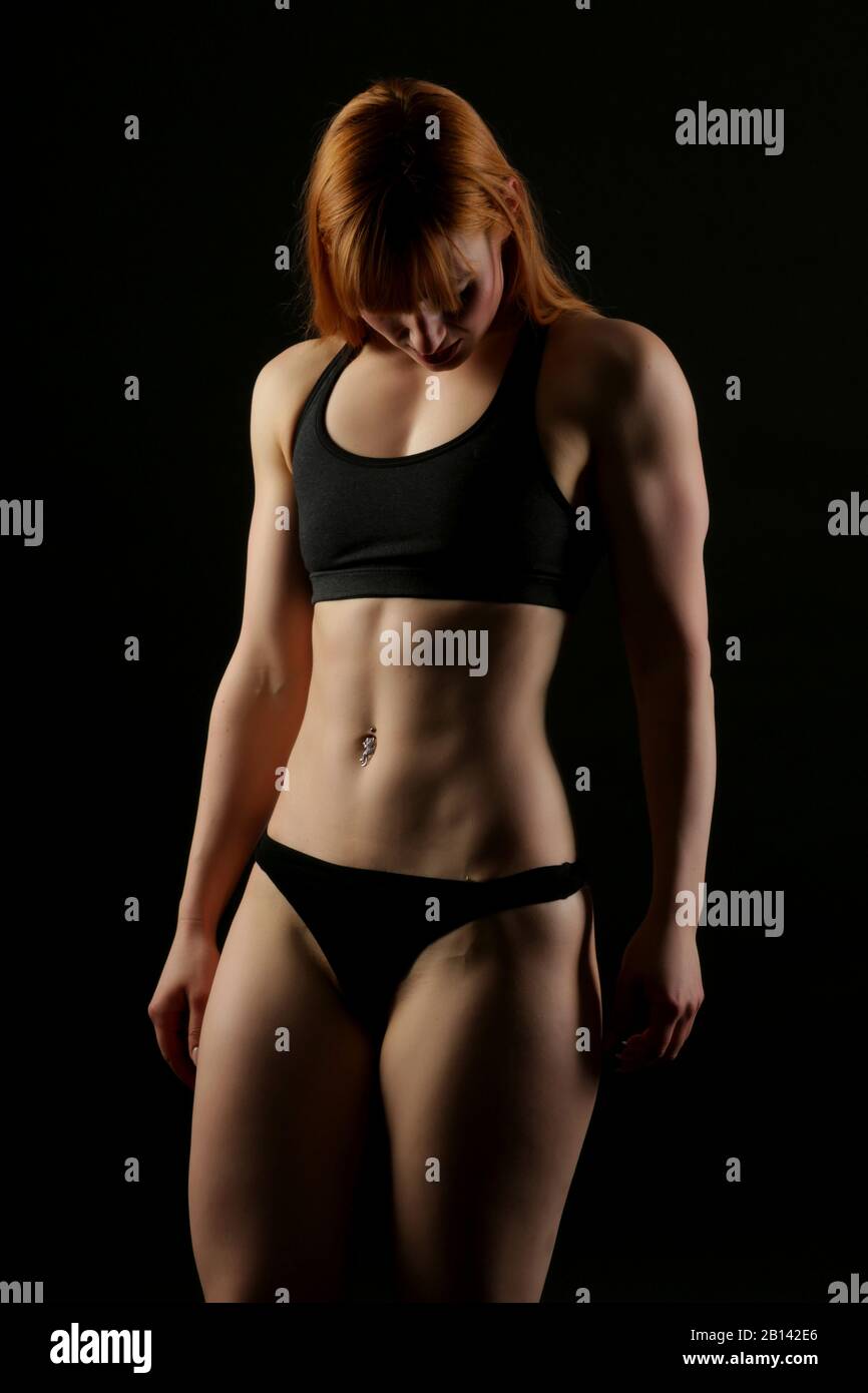 Jeune femme bien formée Banque D'Images