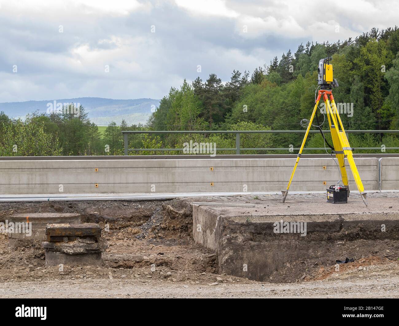 Appareil de mesure laser, construction de routes Banque D'Images