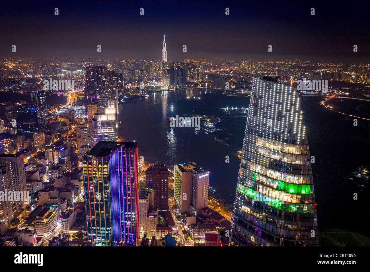 Saigon la nuit, photographie aérienne, Vietnam Banque D'Images