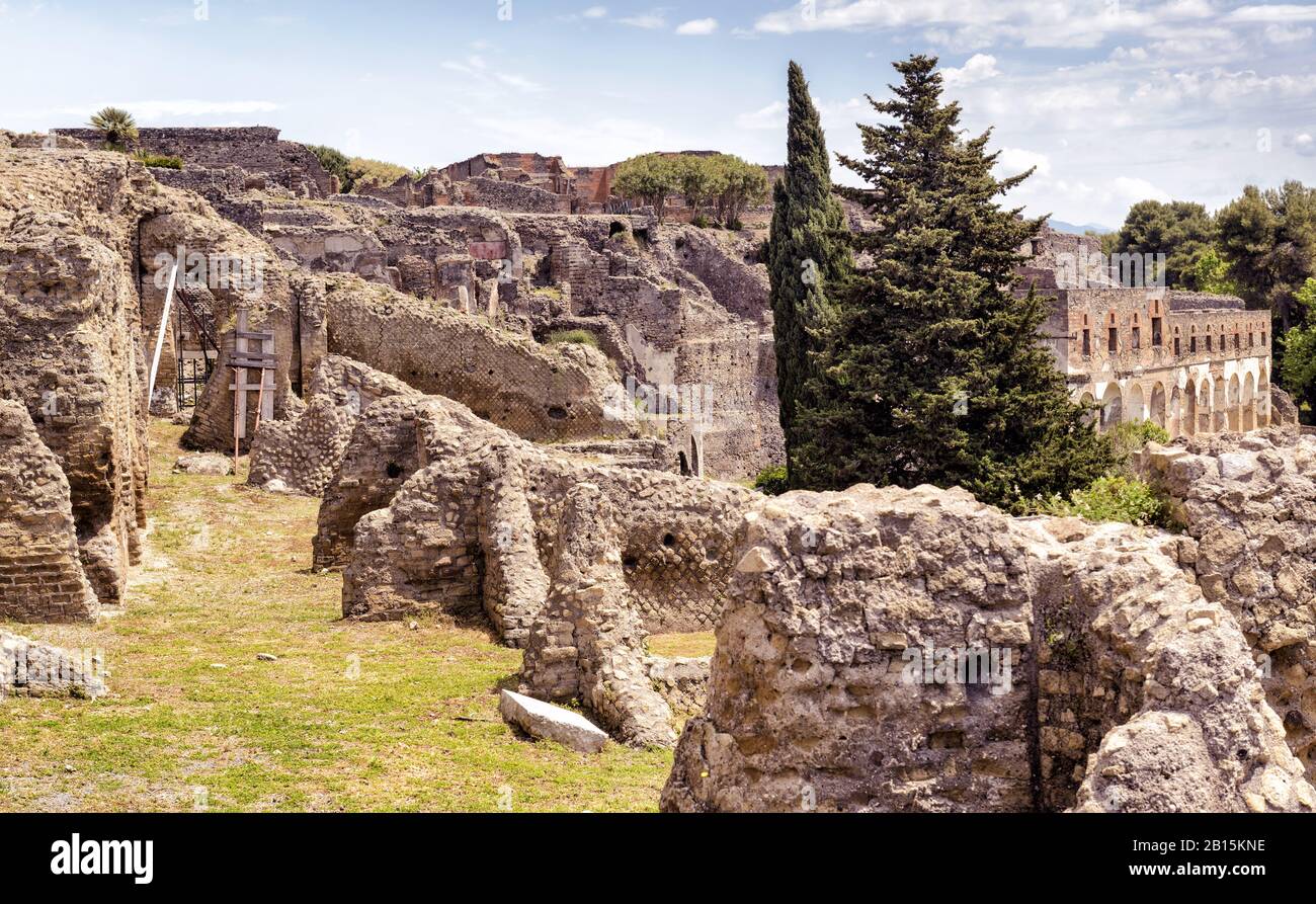 Ruines De Pompéi, Italie. Pompéi est une ancienne ville romaine décédée de l'éruption du Vésuve en 79 après Jésus-Christ. Banque D'Images