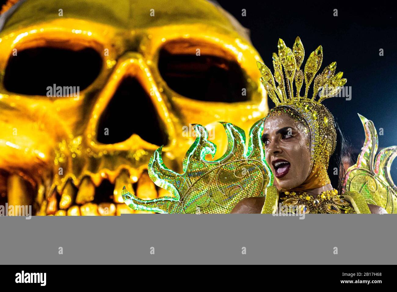 G. 23 février 2020. Rio DE JANEIRO, 02/23/2020 - Floor Spot ****** de la Samba School Estacio de sa, au cours du premier jour du défilé du Groupe spécial au Carnaval de Rio de Janeiro, tenu à l'avenue marques de Sapucai.Foto: Mauricio Almeida crédit: Mauricio Almeida/AM Press/ZUMA Wire/Alay Live News Banque D'Images