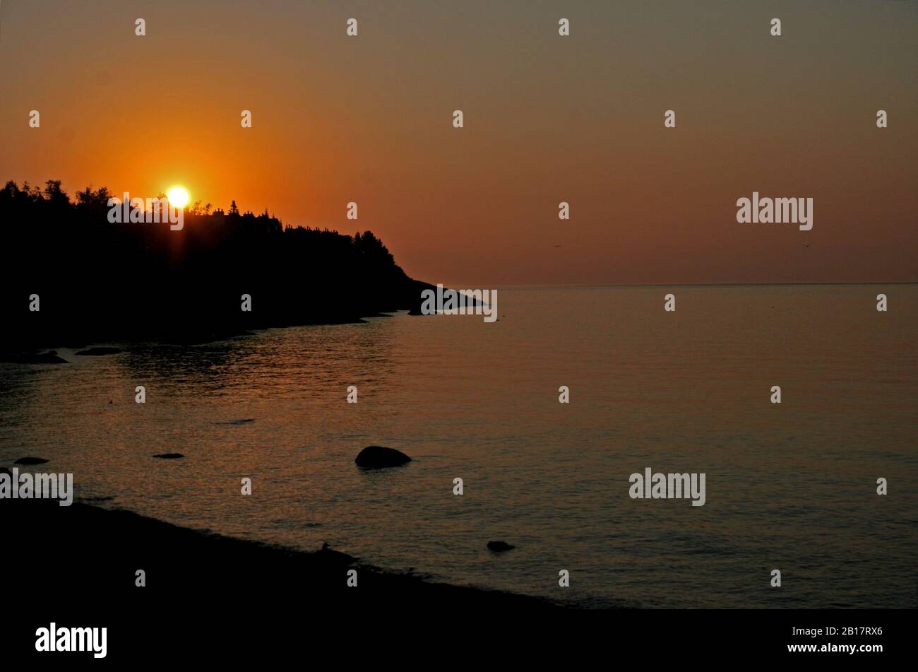 Lever du soleil sur le lac Supérieur Banque D'Images