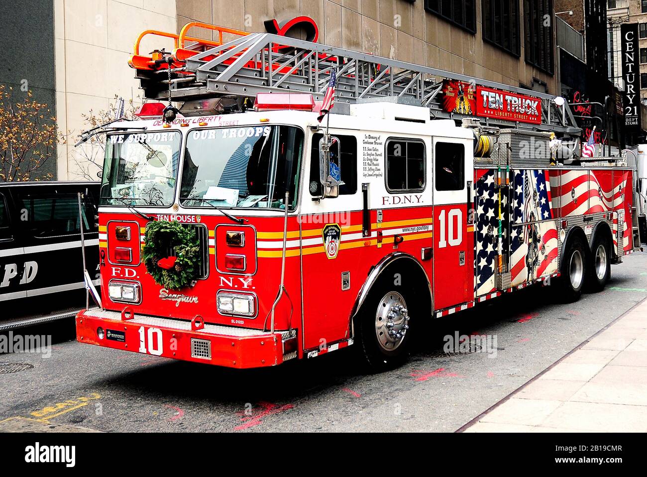 Moteur incendie New York FDY Engine 10 FDY Ladder, New York City, États-Unis Banque D'Images