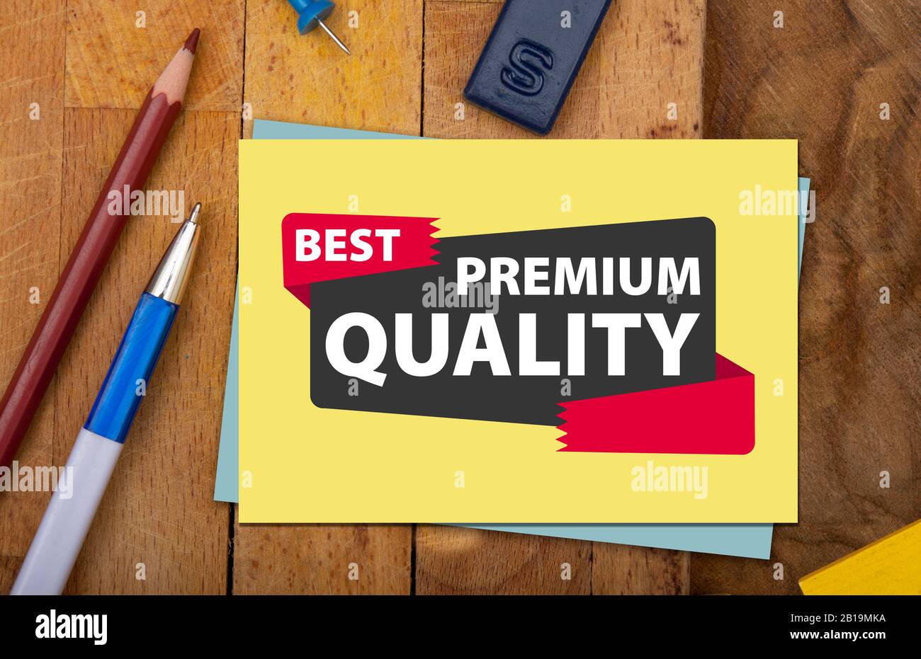 Meilleure qualité Premium avec icône sur papier graphique fond en bois Banque D'Images