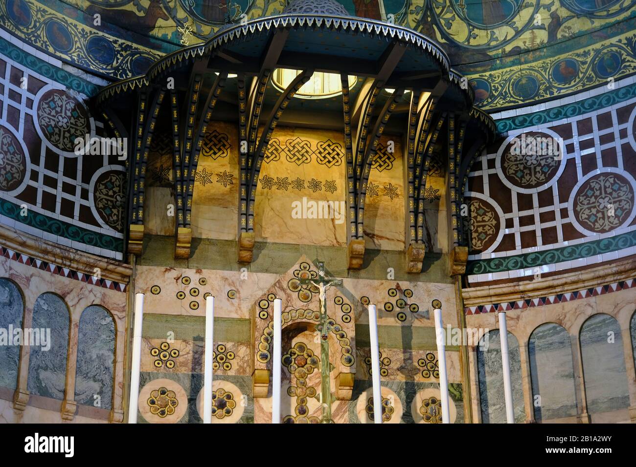 Intérieur De L'Église Universitaire De Dublin. Église Catholique Saint-Cardinal John Newman Dublin Irlande Banque D'Images