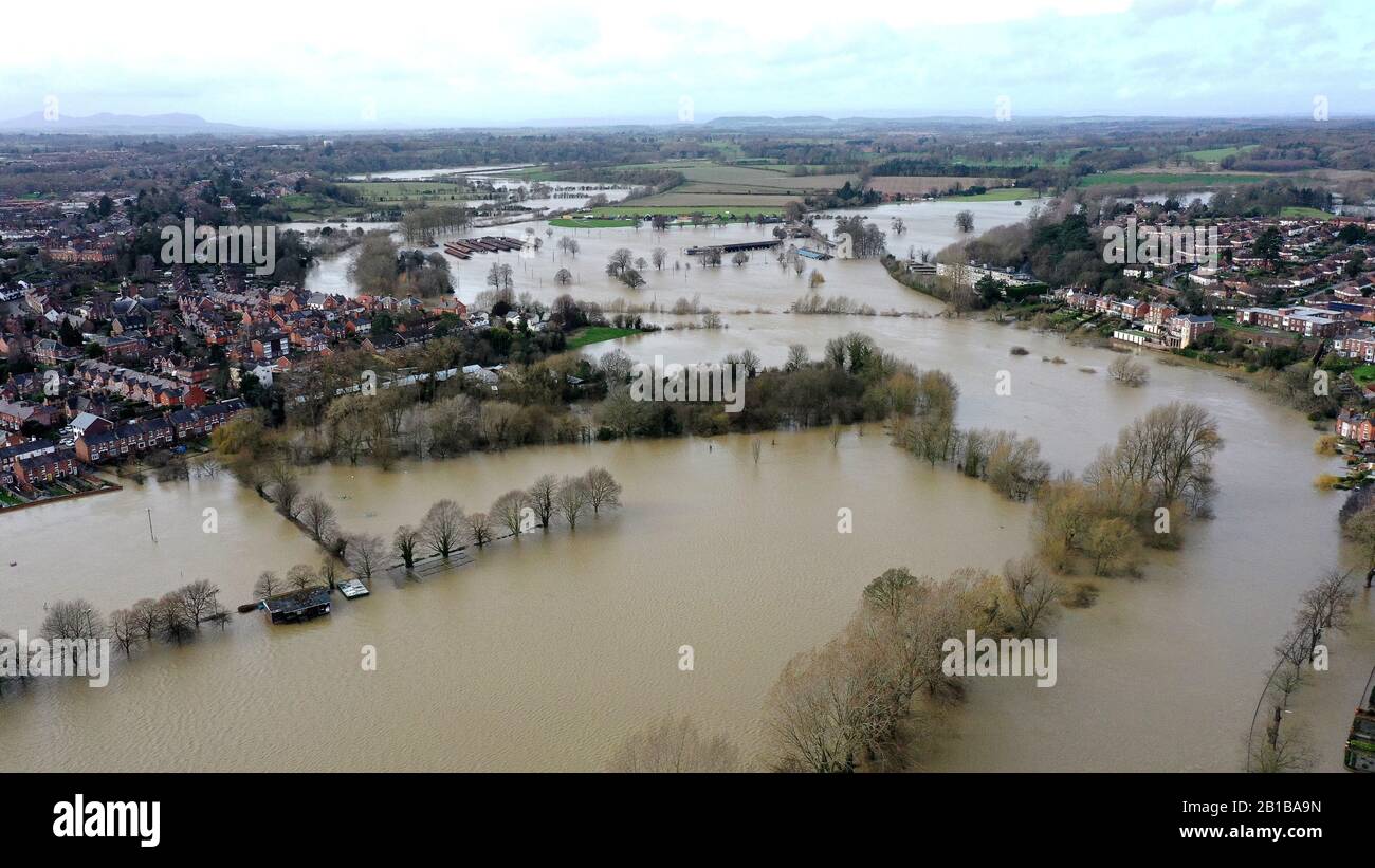 Shrewsbury, Shropshire, Royaume-Uni. 25 février 2020. Shrewsbury 25 février 2020 Rivière Severn en inondation à Shrewsbury Shropshire crédit: SAM Bagnall Banque D'Images