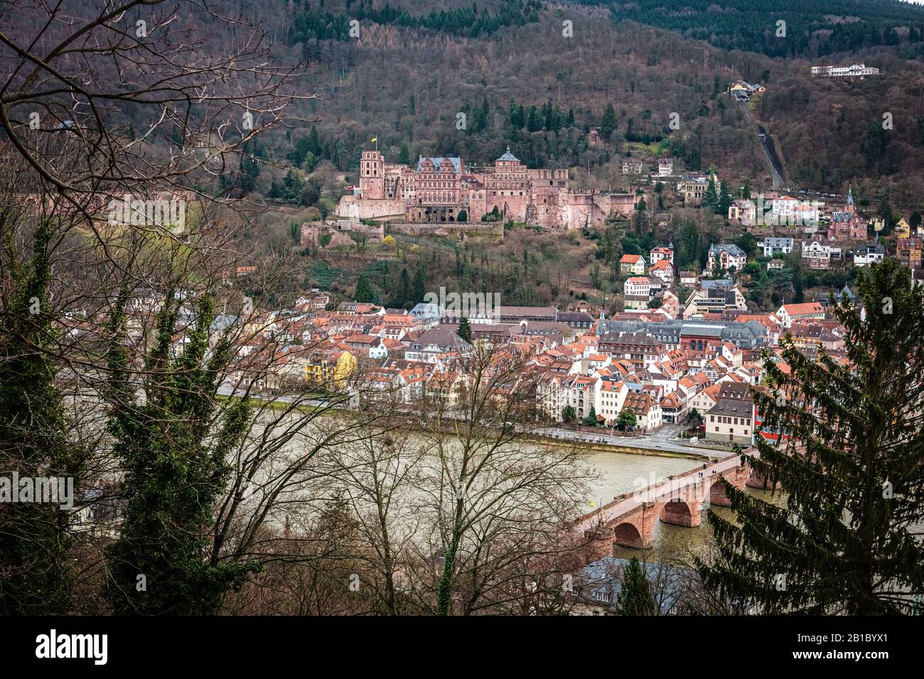 Le château d'Heidelberg et le vieux pont d'en haut Banque D'Images