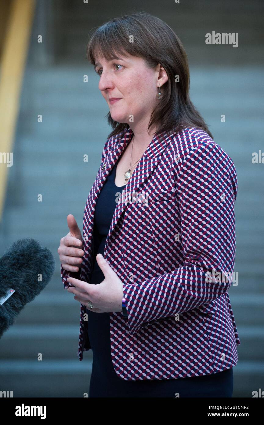 Édimbourg, Royaume-Uni. 28 Novembre 2019. Photo : Maree Todd MSP - Ministre de l’enfance. Les enfants aussi jeunes que huit peuvent avoir un casier judiciaire en Écosse, bien que par le biais des décisions des audiences des enfants plutôt que des tribunaux. Les militants ont demandé au gouvernement écossais de le porter à 14 ou 16 ans. Maree Todd MSP - le ministre de l’enfance a mis sur pied un nouveau groupe d’experts pour explorer la possibilité de relever à nouveau le seuil dans les trois ans. Au Parlement écossais. Crédit : Colin Fisher/Alay Live News. Banque D'Images