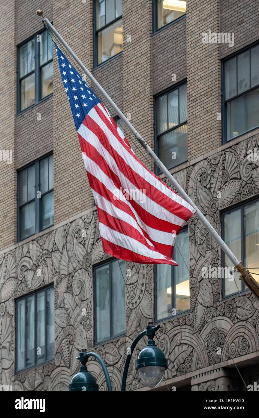 Grès, art déco, détail de relief de basse du bâtiment Chanin, 42ème rue, Manhattan, New York City, États-Unis, New York Banque D'Images