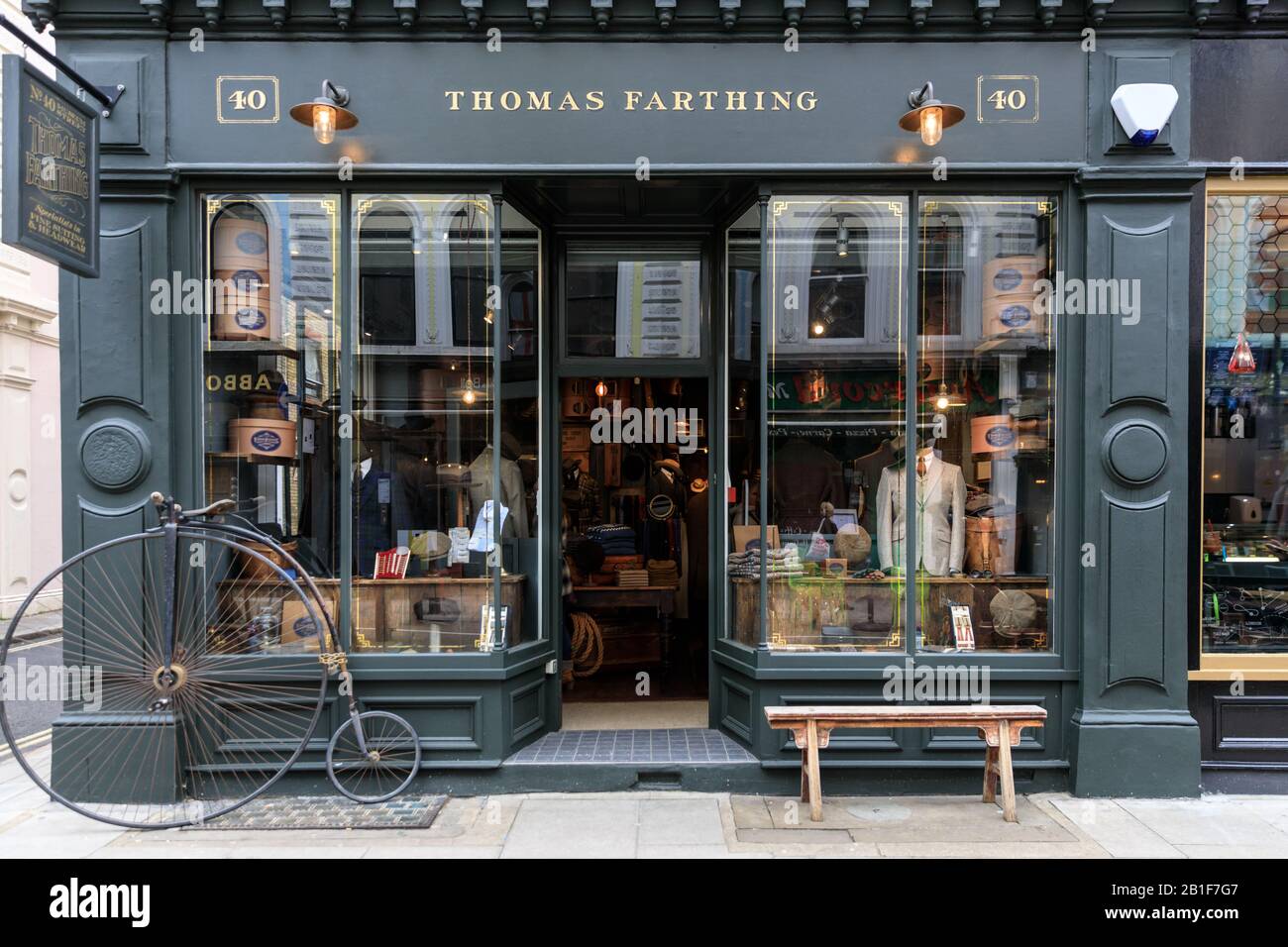 Magasin anglais vetement sales