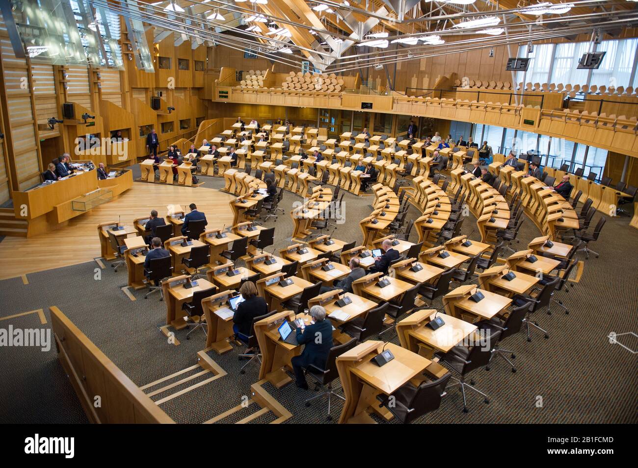 Édimbourg, Royaume-Uni. 25 février 2020. Photo : Monica Lennon Msp - Secrétaire Du Cabinet Fantôme Pour La Santé Et Le Sport, Membre Du Centre De L'Écosse. Produits de la période (Disposition libre) (Écosse) projet De loi Selon Lequel le Parlement approuve les principes généraux du projet de loi Sur les produits De La Période (Disposition libre) (Écosse). Crédit : Colin Fisher/Alay Live News Banque D'Images