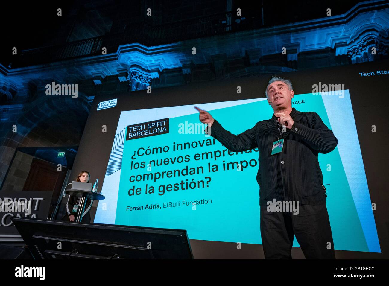 Ferran Adrià Acosta, fondateur du restaurant primé El Bulí à Cala Montjoi, parlant pendant l'événement.Premier jour de Tech Spirit Barcelona, un autre congrès improvisé au Mobile World Congress 2020 (MWC2020), qui vise à réunir de nouveaux talents, innovations commerciales et sponsors pour promouvoir la création de nouvelles initiatives commerciales. Banque D'Images