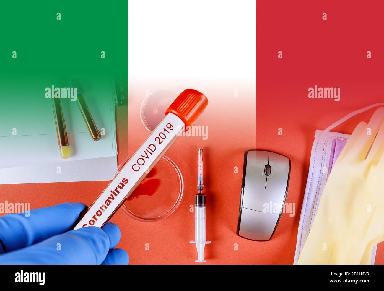 COVID-2019 Laboratoire de micro-biologie matériel de concept de virus biologique médical humain virus pandémique mondial Italie Banque D'Images