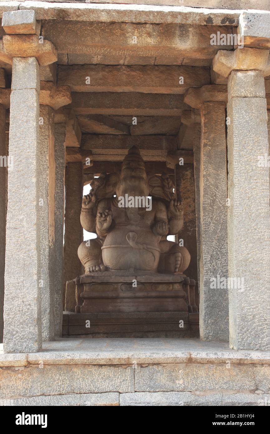 Sasivekalu Ganesha ou graine de moutarde temple de Ganesha, Hampi, Karnataka, Inde. Banque D'Images