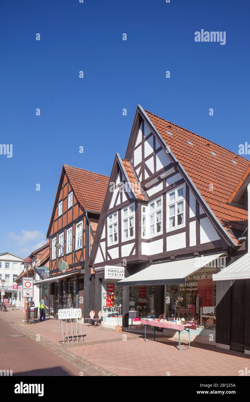 Façades de maisons historiques de Langen Strasse, Nienburg an der Weser, Basse-Saxe, Allemagne, Europe Banque D'Images