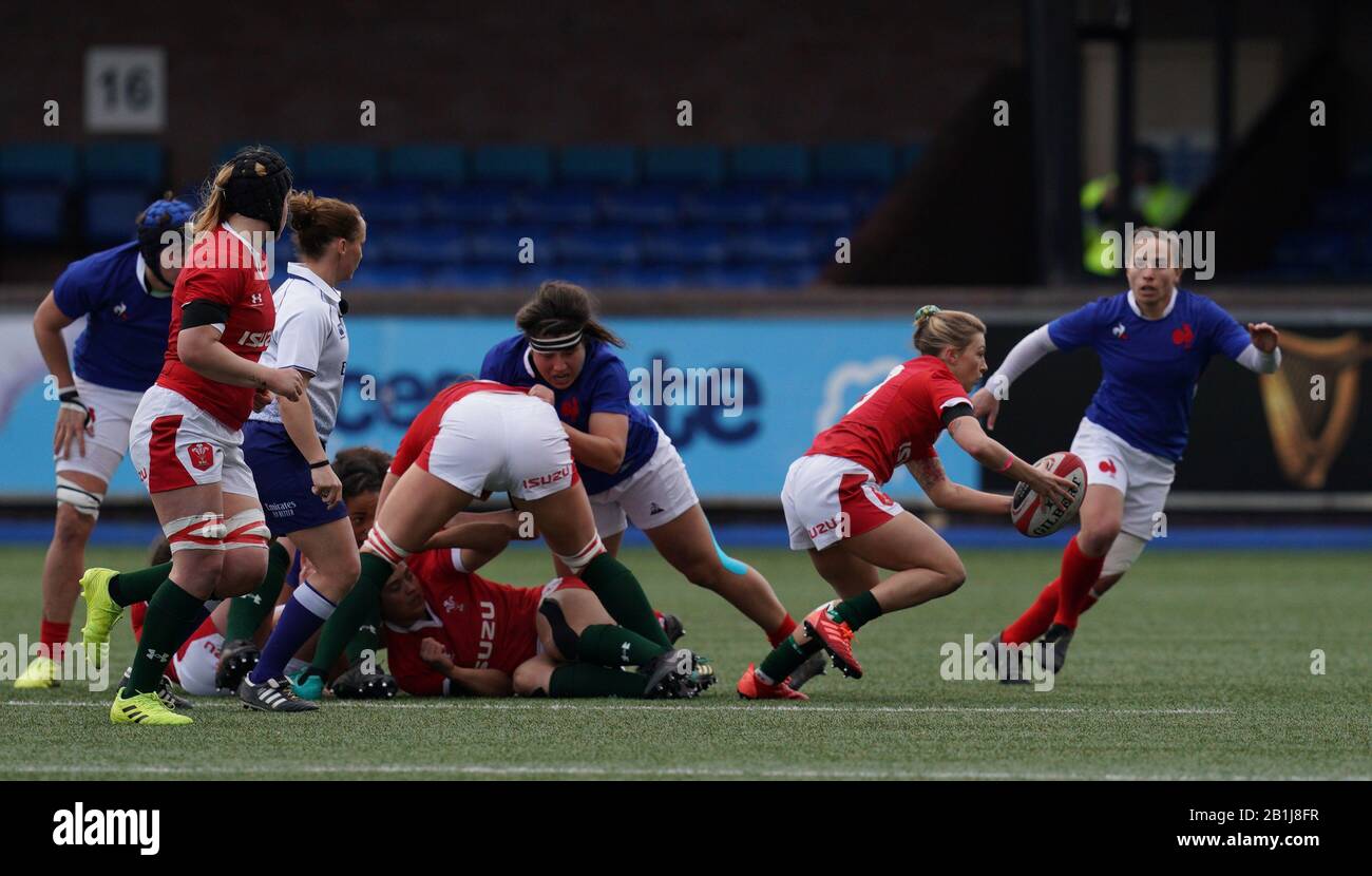 Keira Bevan (Pays de Galles) Vu en action lors du Rugby Womens Six Nations Pays de Galles contre France au Cardiff Arms Park Cardiff Royaume-Uni le 23 février 2020 Banque D'Images