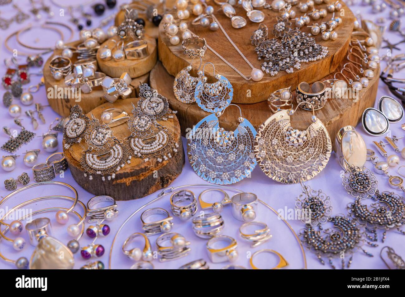 Souvenirs traditionnels sur le marché local de Guanajuato, au Mexique. Banque D'Images