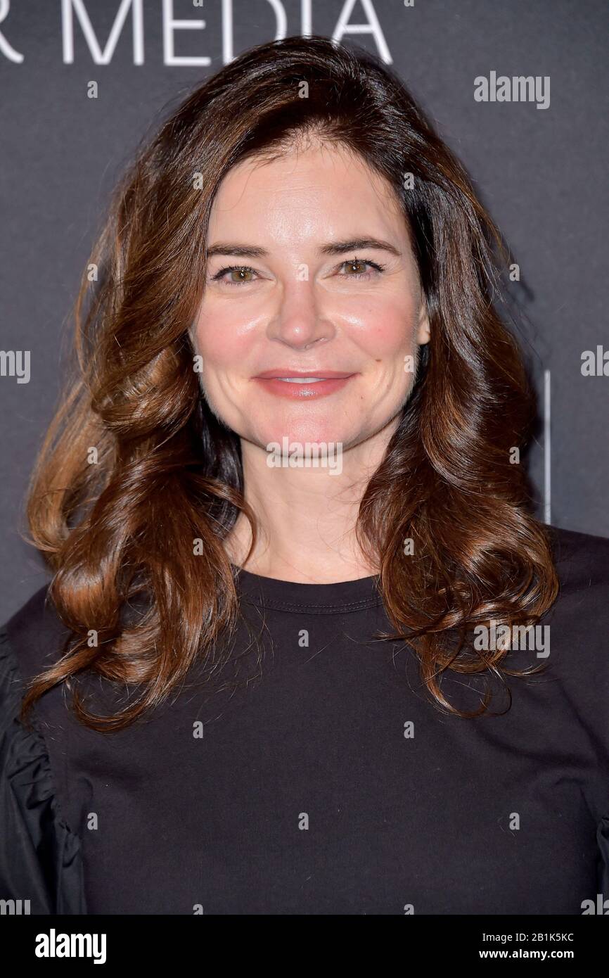 Los Angeles, États-Unis. 25 février 2020. Betsy Brandt criblage de la série ABC TV 'UN Million De Petites Choses' au Paley Center for Medie. Los Angeles, le 25 février 2020 | utilisation dans le monde crédit: DPA/Alay Live News Banque D'Images