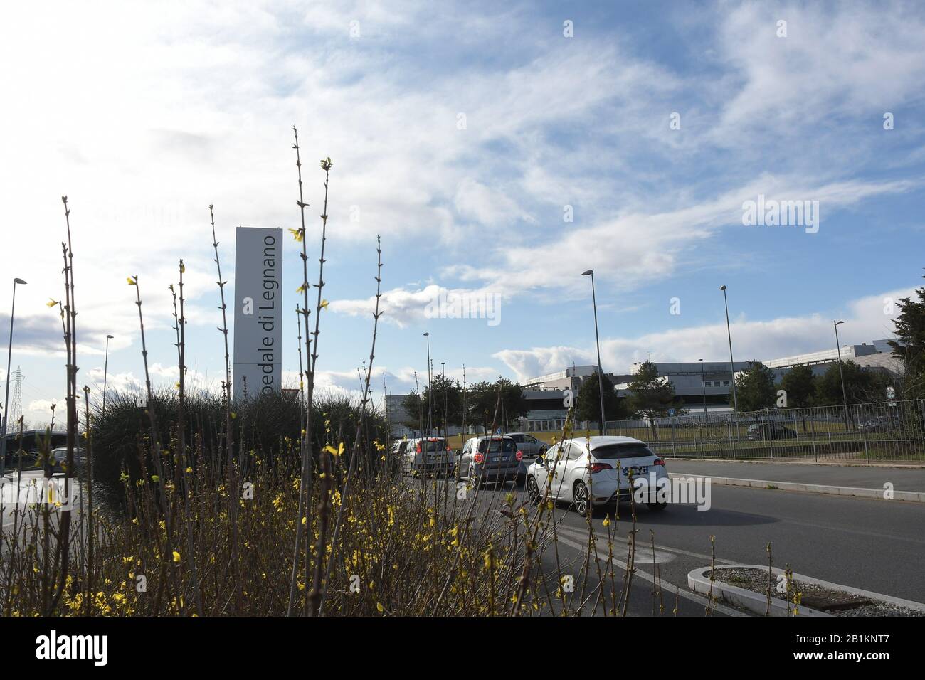 Milan, Italie Coronavirus à Rescaldin deux résidents testent un Corovavirus positif (Covid19) ont été hospitalisés à l'hôpital de Legnano Dans la photo: L'hôpital Legnano Banque D'Images