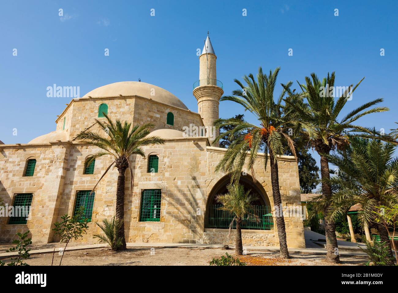 La Mosquée Hala Sultan Tekke Sur Le Lac De Sel De Larnaca. Sanctuaire Musulman Saint À Muhammeds Aunt, Umm Haram. Chypre Octobre 2018 Banque D'Images