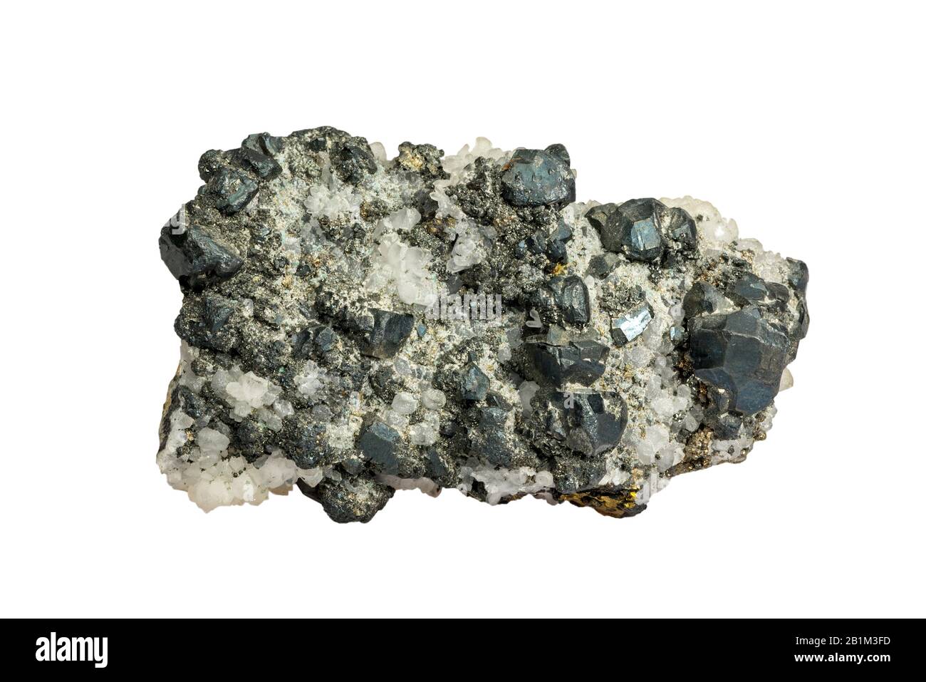 Tennantite, minéral de sulfosalt d'arsenic de cuivre, trouvé dans les Zacatecas, au Mexique, sur fond blanc Banque D'Images