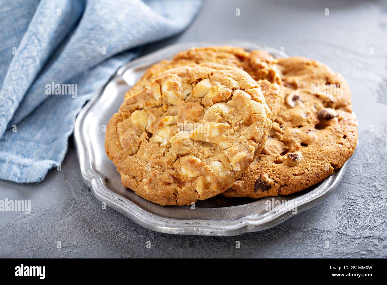 Divers cookies au lait Banque D'Images