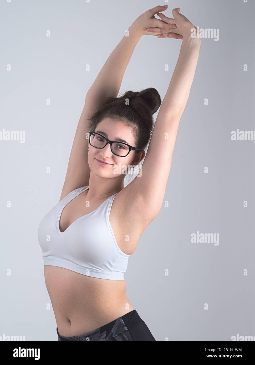 fille-en-soutien-gorge-banque-de-photographies-et-d-images-haute