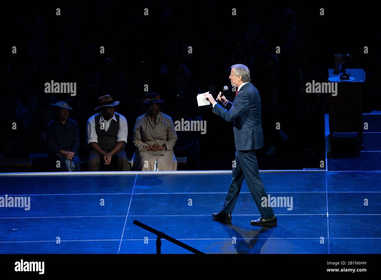 New York, NY, États-Unis. 26 février 2020. Bill de Blasio, Chirlane McCray, présent pour TUER UN MOCKINGBIRD Exécuté gratuitement à 18 000 Élèves de l'école publique, Madison Square Garden, New York, NY le 26 février 2020. Crédit : Jason Smith/Everett Collection/Alay Live News Banque D'Images