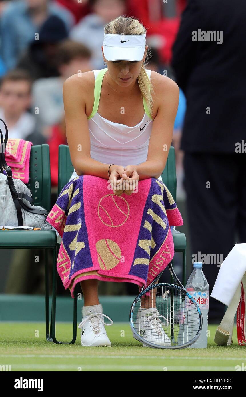 Londres, Royaume-Uni. 02 juillet 2012. Maria Sharapova au quatrième tour d'action tournoi de tennis de Wimbledon 2012. All England Club. Jour 7. 02.07.12 Photo De Karl Winter Fotoports International Credit: Roger Parker/Alay Live News Banque D'Images