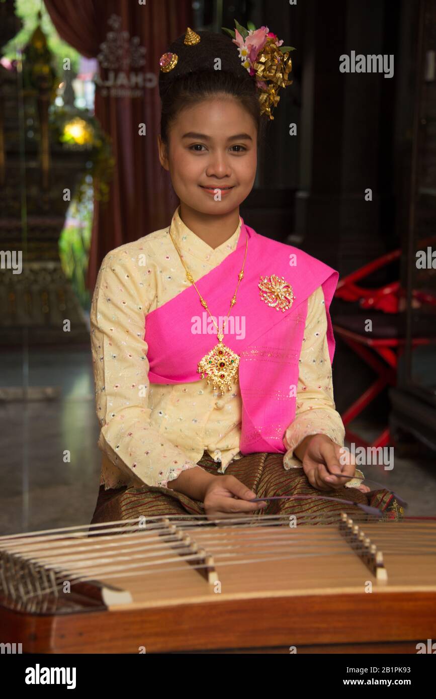 Asie, Thaïlande, Chiang Mai, Musicien Banque D'Images