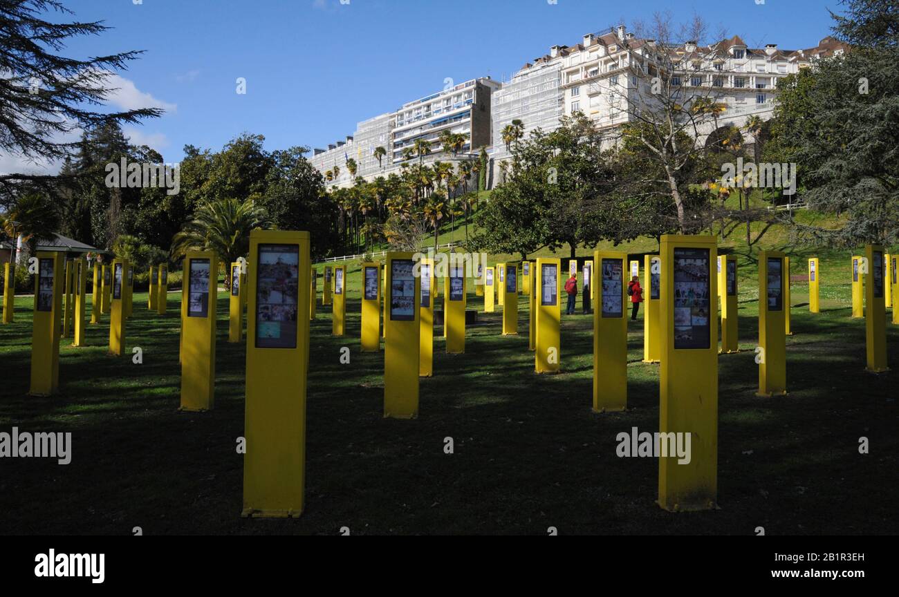 PAU PYRÉNÉES-ATLANTIQUE AQUITAINE FRANCE - 100 ANS DE TOURNÉE DE FRANCE CÉLÉBRATION DANS LE PARC DE LA VILLE PRÈS DE LA RIVIÈRE GAVE - LE TOUR DE FRANCE HISTOIRE - VÉLO SPORT © FRÉDÉRIC BEAUMONT Banque D'Images