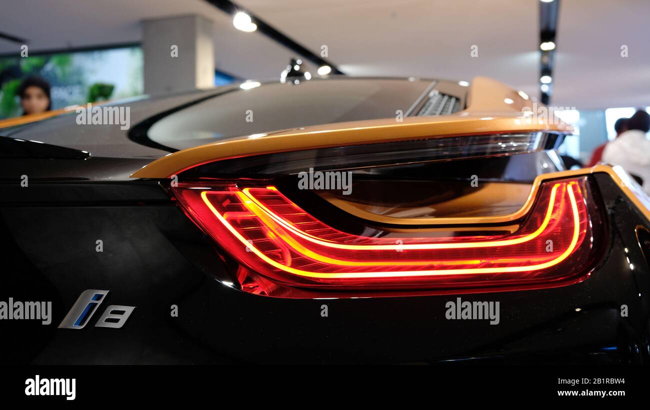 Feu arrière BMW 8 Banque D'Images