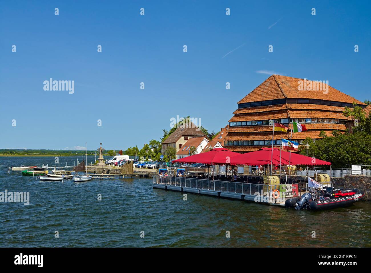 Stockage des pagodes dans les eaux intérieures de Neustadt, dans le district d'Ostholstein, Schleswig-Holstein, Allemagne, Banque D'Images