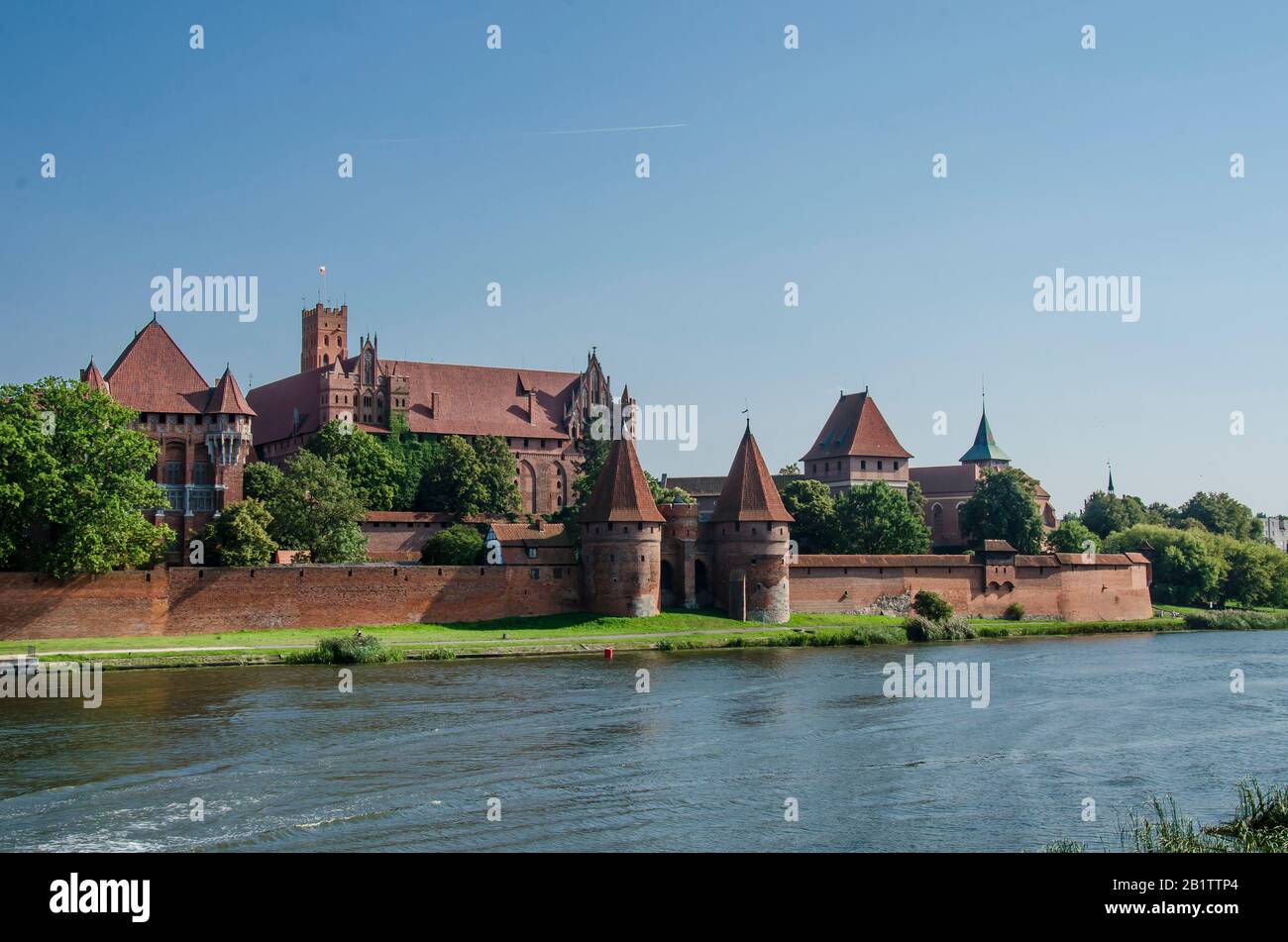 Château de l'ordre teutonique à Malbork, Pologne. C'est le plus grand château du monde. Château de briques. Banque D'Images