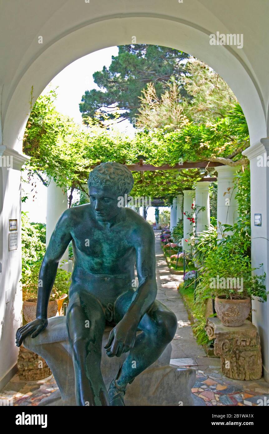 La Villa San Michele, l'ancienne maison d'auteur/Axel Munthe médecin sur l'île de Capri dans la baie de Naples, Italie Banque D'Images