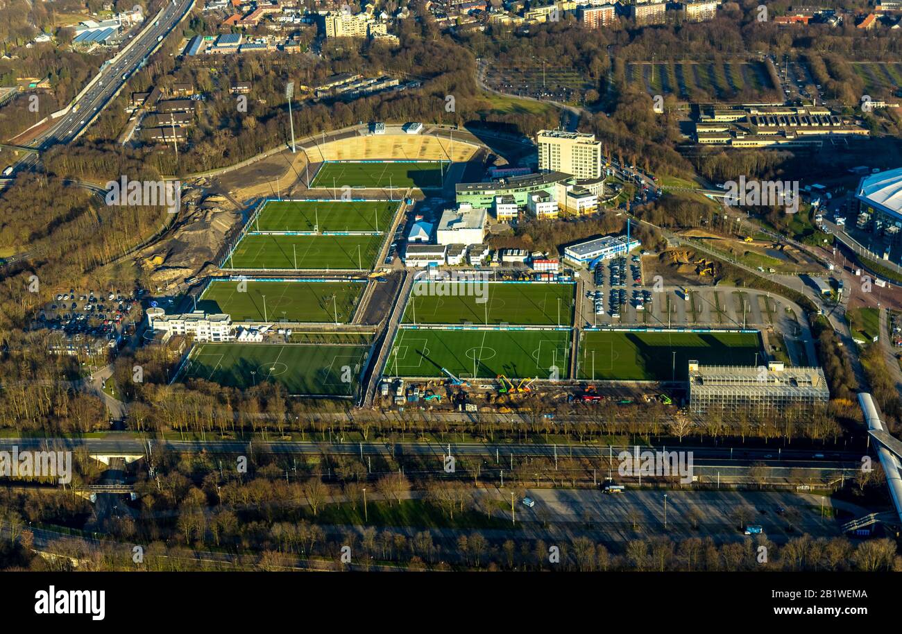 Photo aérienne, Schalker Feld, stade de la ligue nationale, Premier League, salle de football, terrain de formation à côté de Veltins-Arena, Schalke 04, au FO Banque D'Images