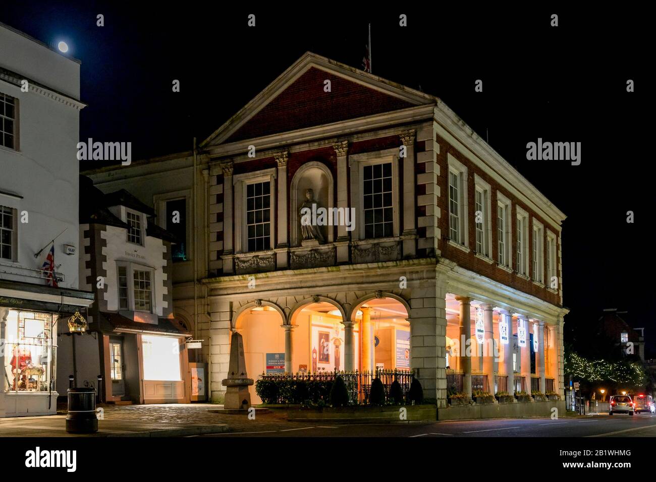 Windsor Guildhall, nuit, Windsor, Berkshire, Angleterre, Royaume-Uni Banque D'Images