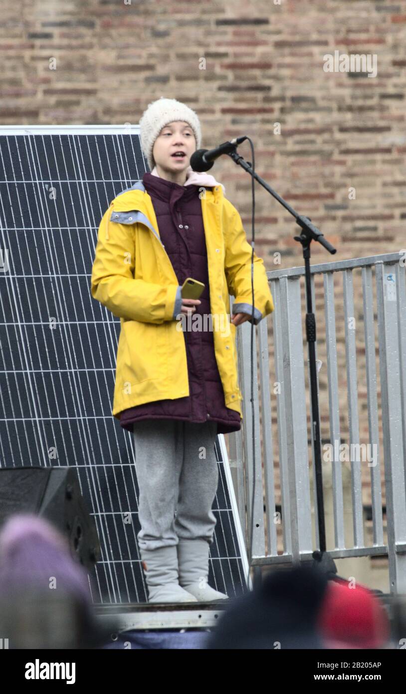 GRETA Thunberg s'exprimant lors de l'événement Clive 4 Climate Bristol sur College Green, Bristol Banque D'Images