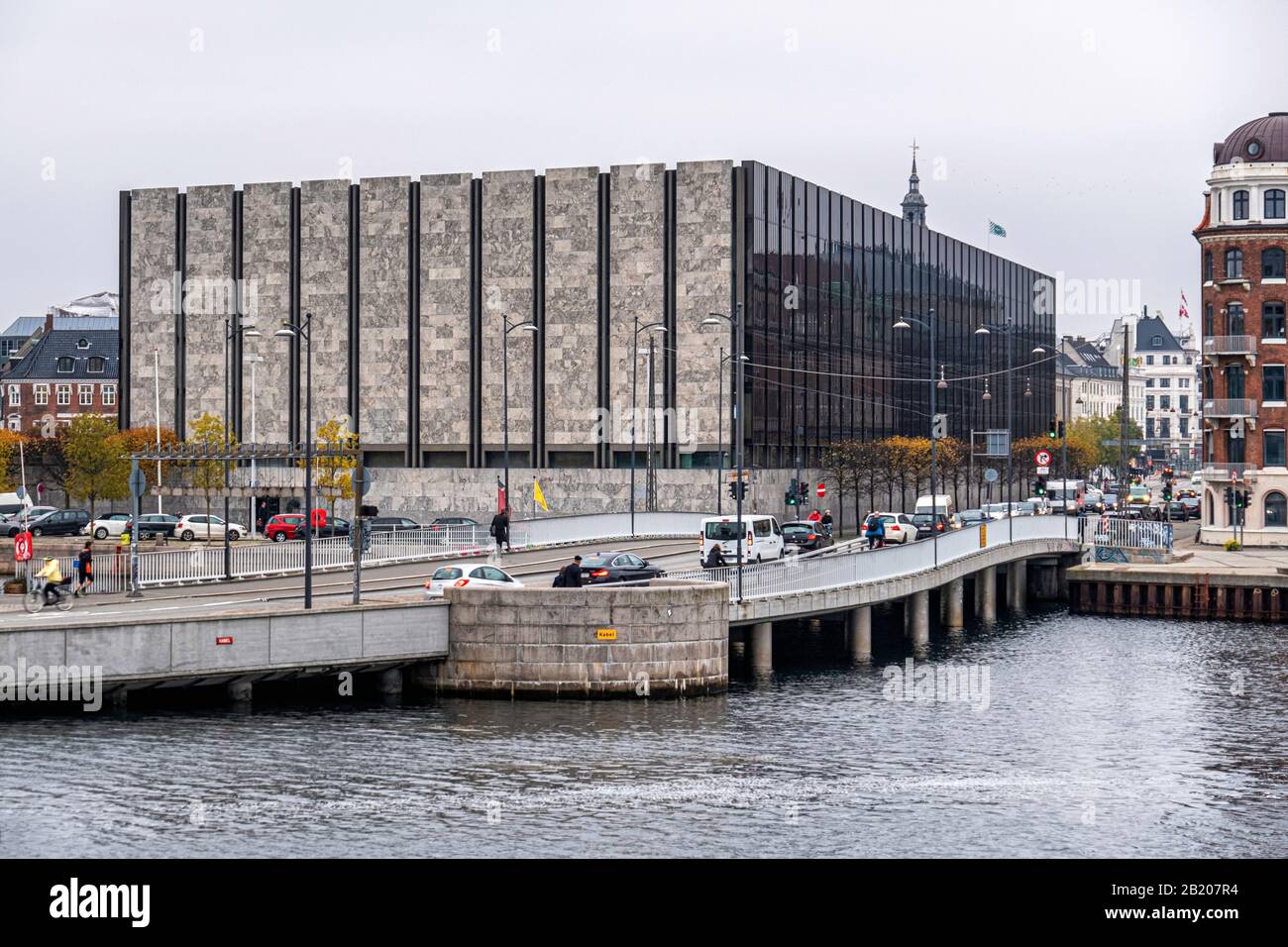 Danmarks Nationalbank, La Banque Nationale Du Danemark. Bâtiment moderne du siège conçu par l'architecte Arne Jacobsen à Havnegade 5, Copenhague Banque D'Images