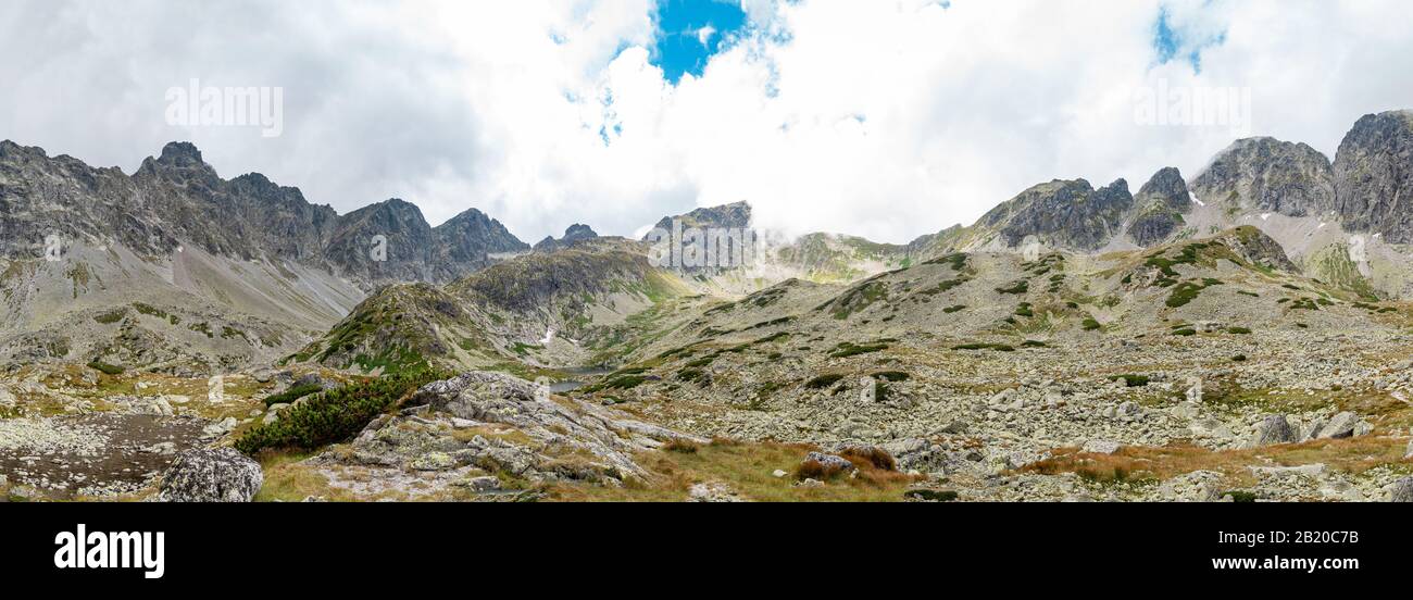 Panorama des montagnes des Hautes Tatras Banque D'Images