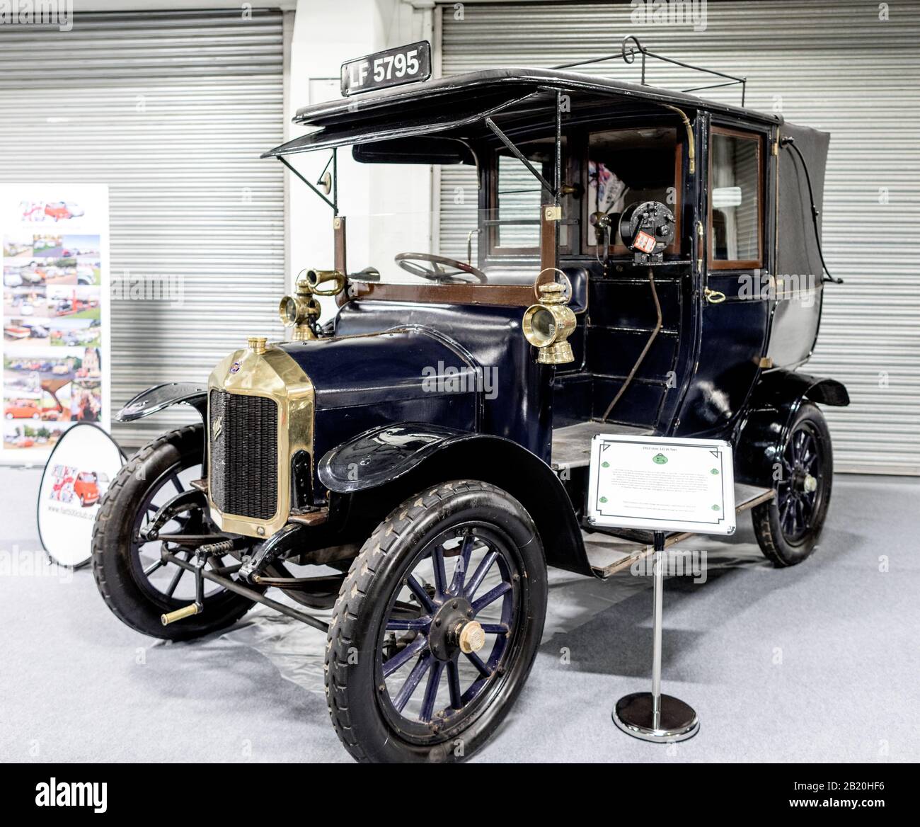 L'Unic 12/16 Taxi Le Classic Car Show Londres 2020 Banque D'Images