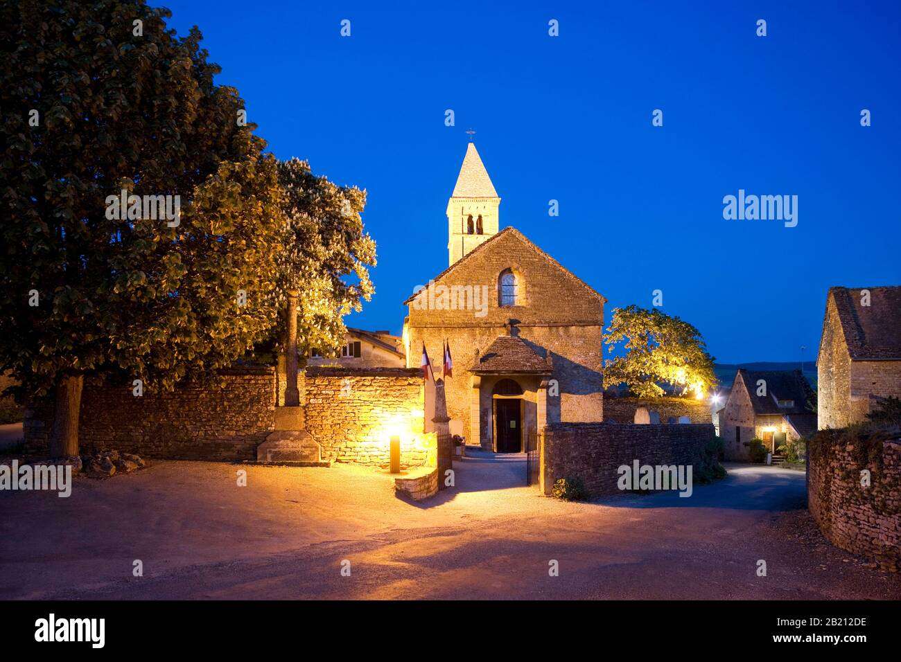 Église romane du village, communauté de Taize, ordre oecuménique des hommes, Taize, Département de Saône et Loire, Bourgogne, France Banque D'Images