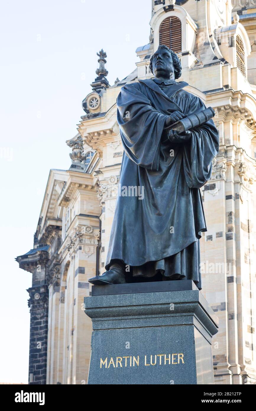 Martin Luther Memorial devant l'église Notre-Dame, Neumarkt, Dresde, Saxe, Allemagne Banque D'Images