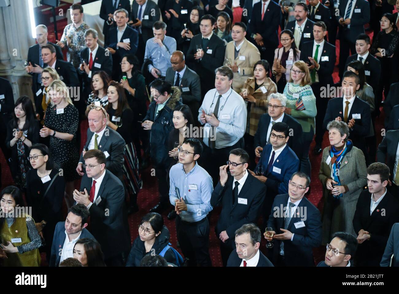 Londres, Royaume-Uni. 28 février 2020. China Chamber of Commerce in the UK accueille China-UK United Nous nous unissons pour combattre le #Covid19 indépendamment des attaques racistes que la Chine de #coronavirus a déjà infecté en Europe - Italie à Guildhall, le 28 février 2020, Londres, Royaume-Uni. Crédit: Capital Photo/Alay Live News Banque D'Images