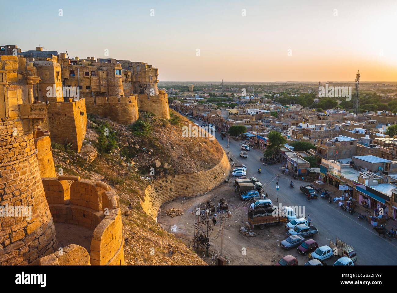 Vue sur la ville avec fort jaisalmer dans le Rajasthan, Inde Banque D'Images